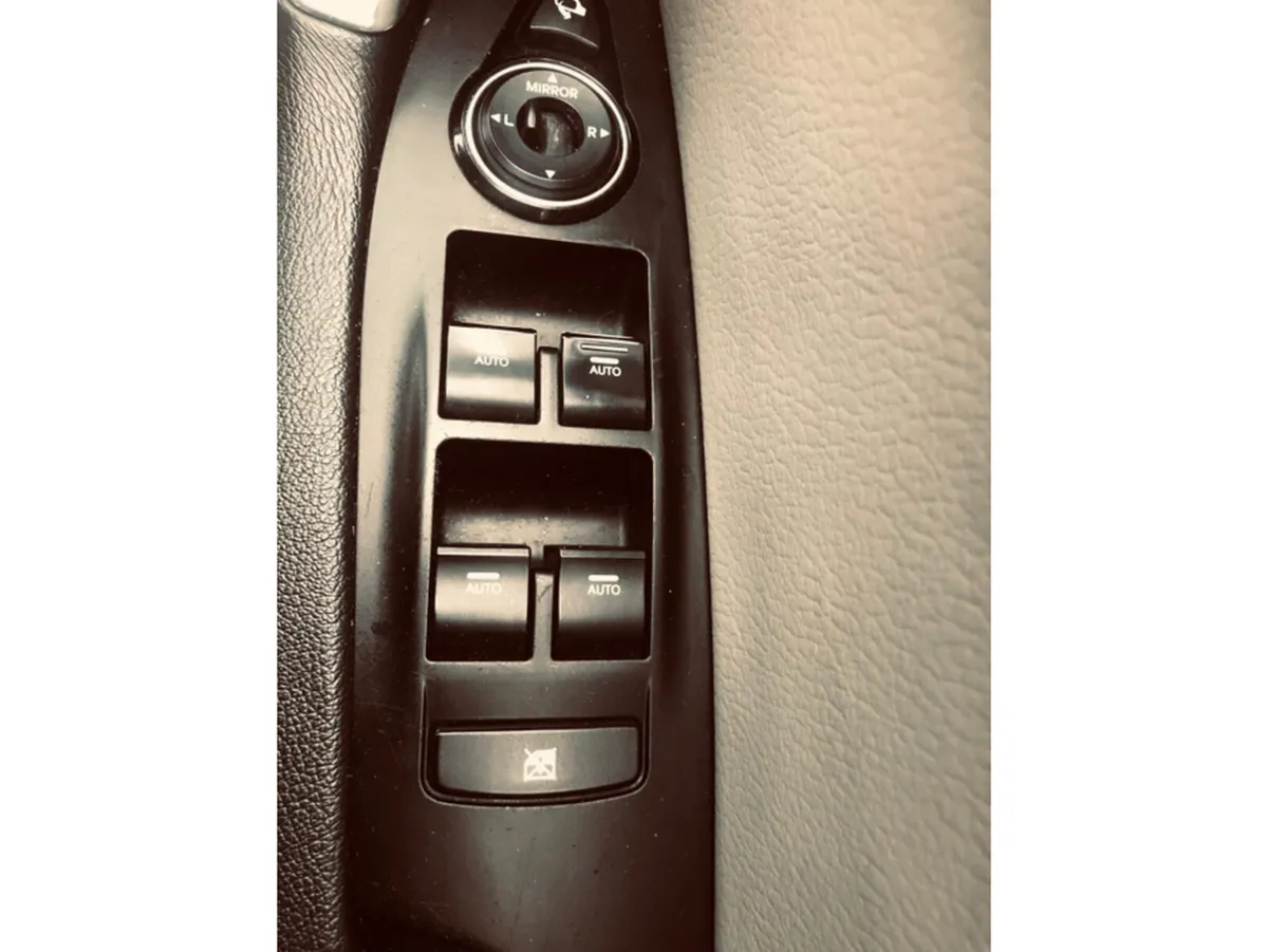 Hyundai i40 Saloon, Diesel, 2013, Black
