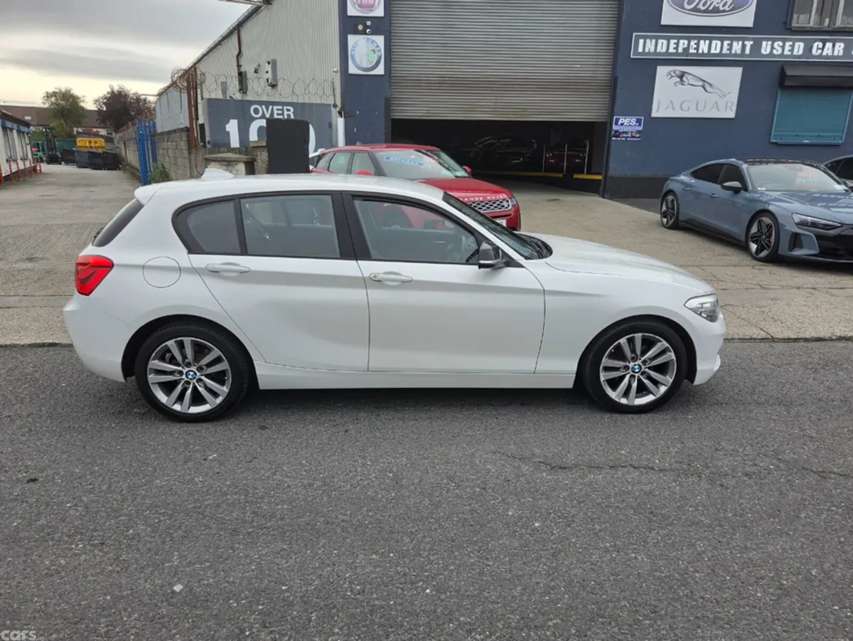 BMW 1-Series Hatchback, Diesel, 2015, White