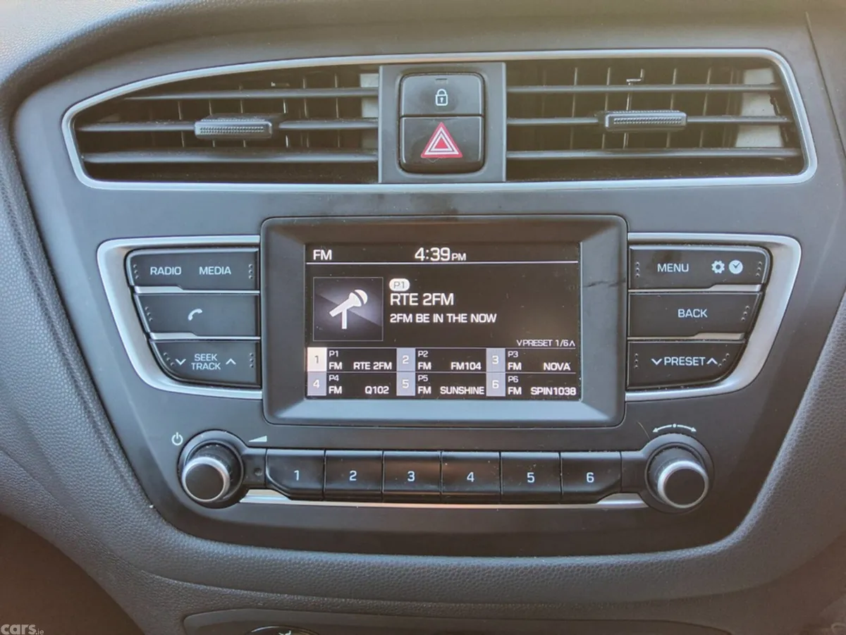 Hyundai i20 Hatchback, Petrol, 2019, Red