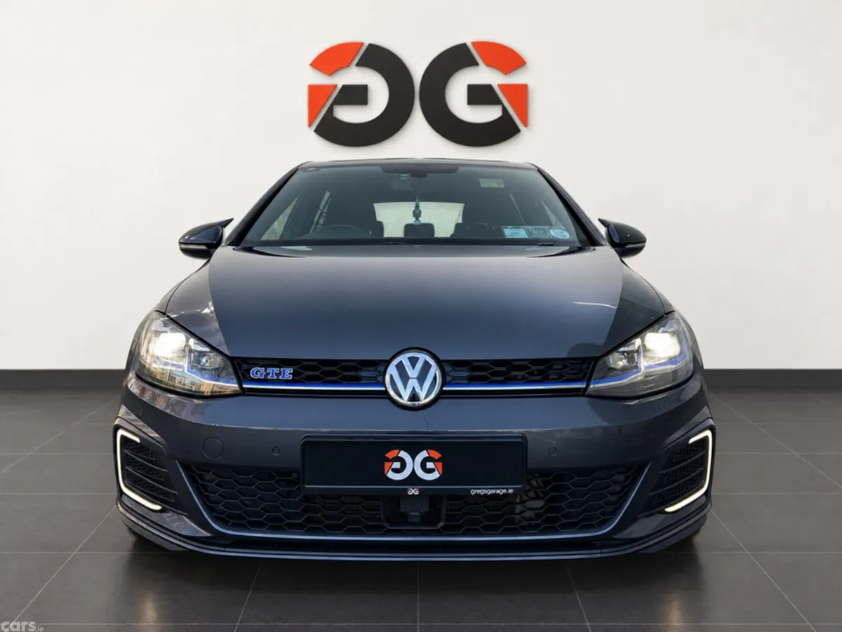 Volkswagen Golf Hatchback, Petrol Plug-in Hybrid, 2020, Blue