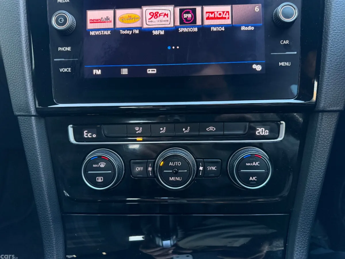 Volkswagen Golf Hatchback, Petrol Plug-in Hybrid, 2020, Blue