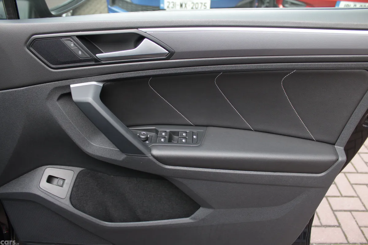 Volkswagen Tiguan Estate, Diesel, 2020, Black