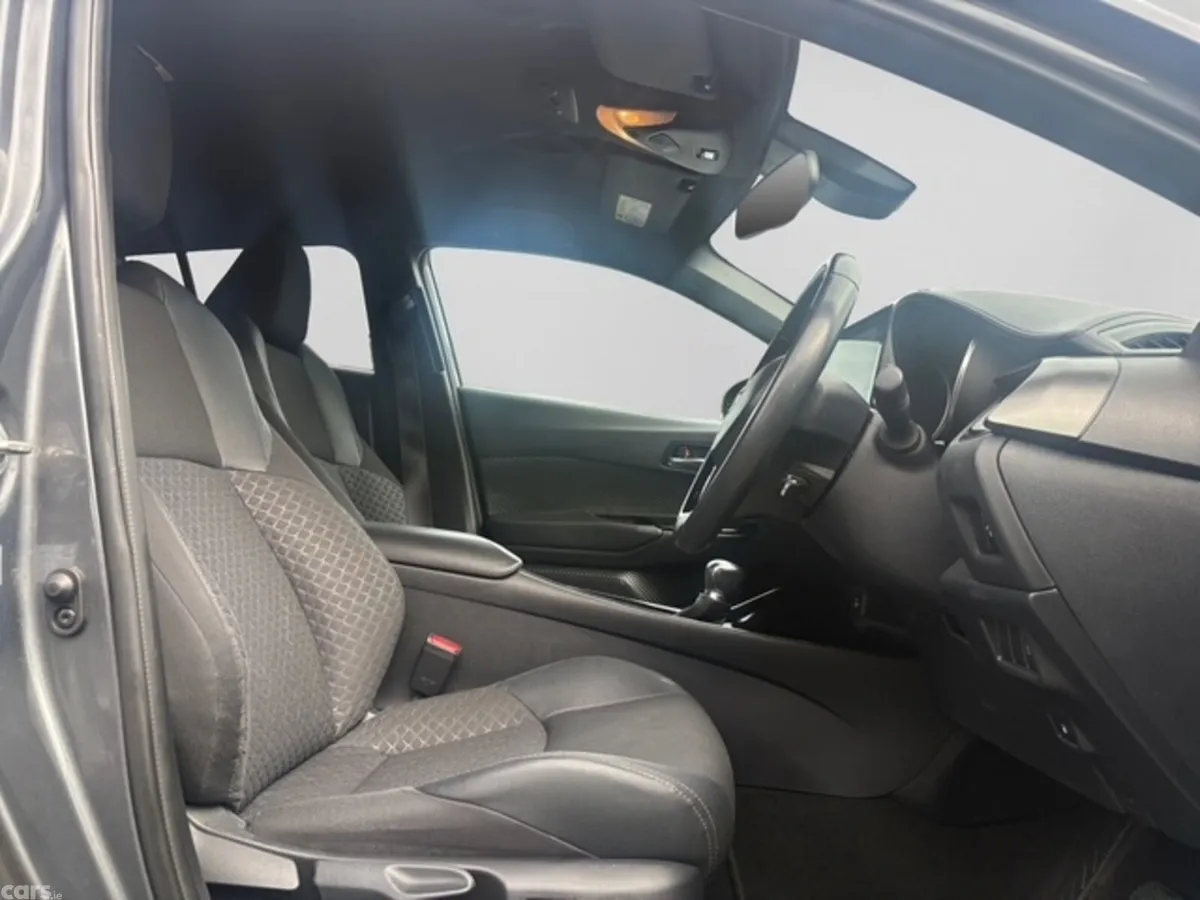 Toyota C-HR Hatchback, Petrol, 2023, Grey