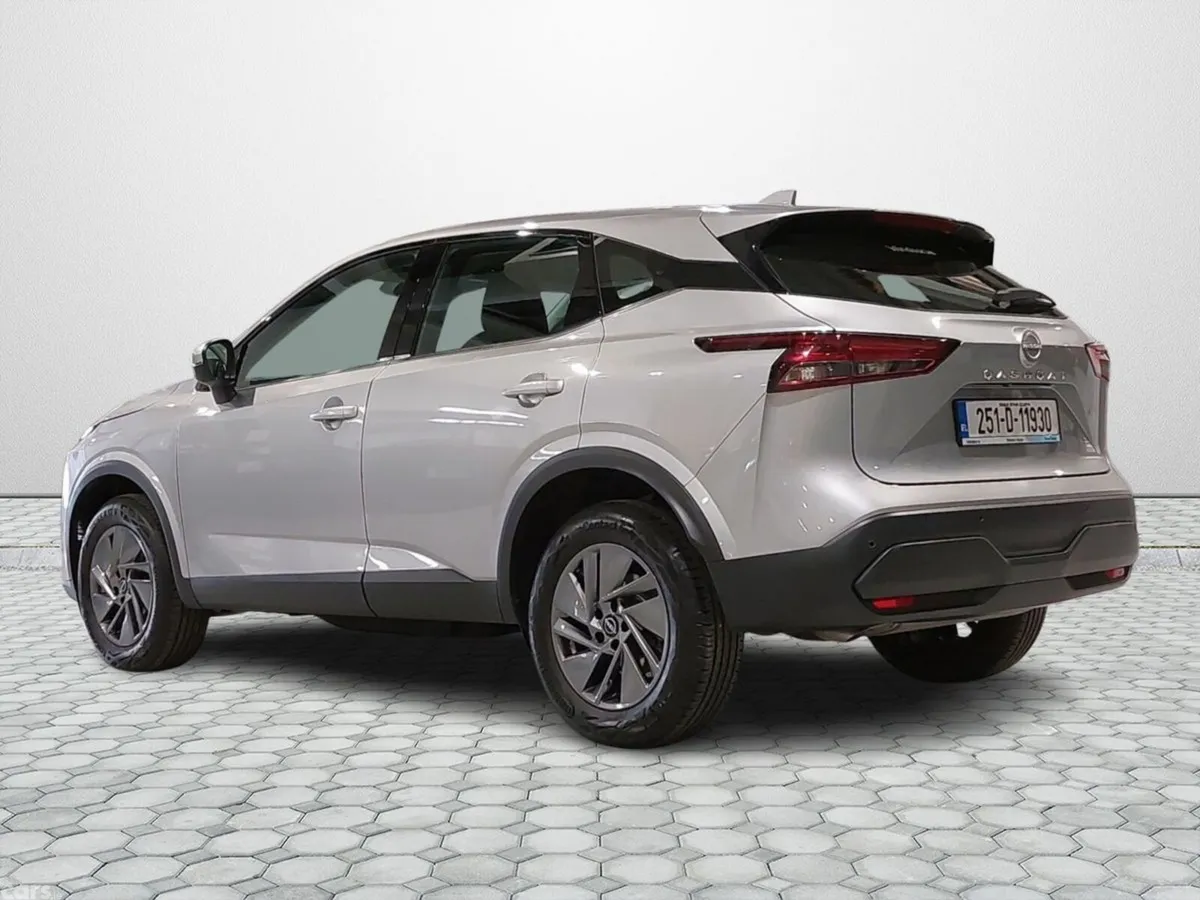 Nissan Qashqai SUV, Petrol, 2025, Grey