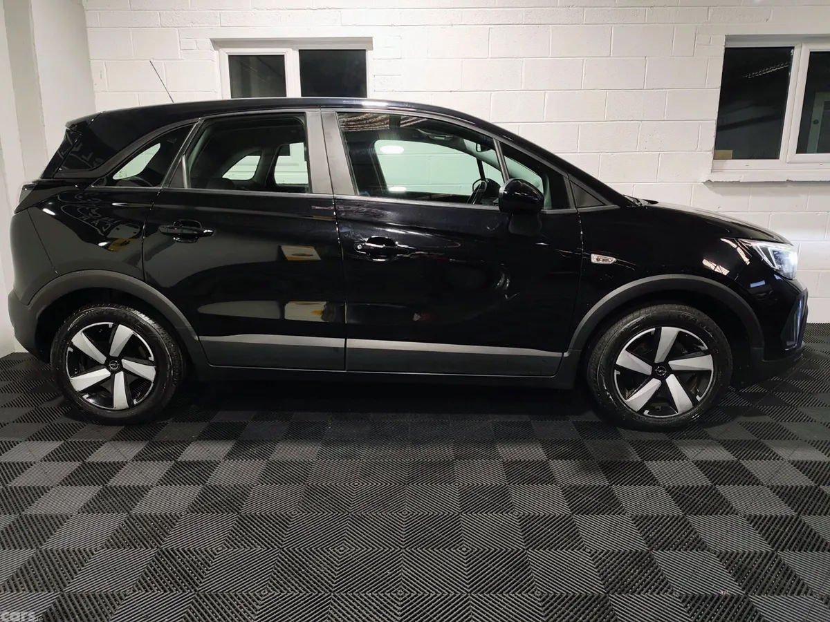 Opel Crossland X SUV, Petrol, 2021, Black