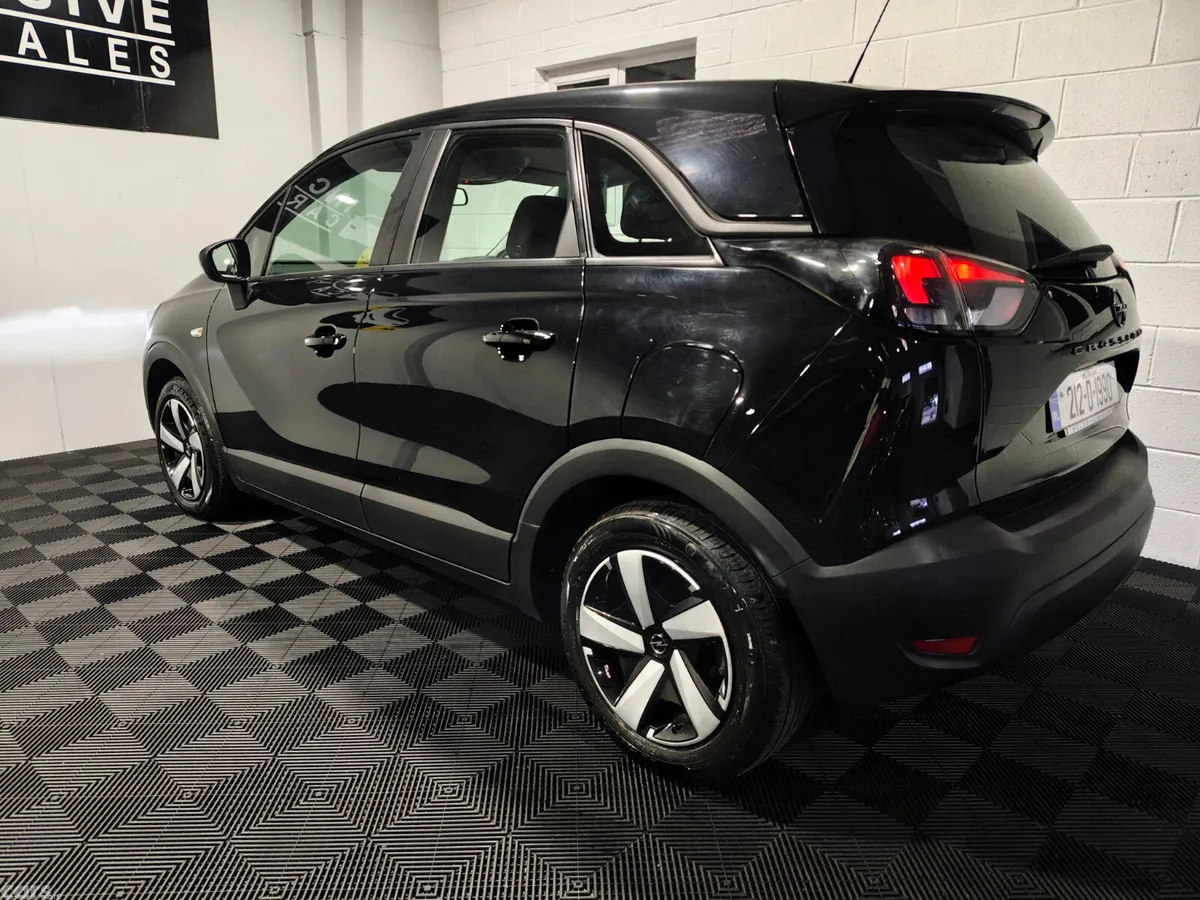 Opel Crossland X SUV, Petrol, 2021, Black