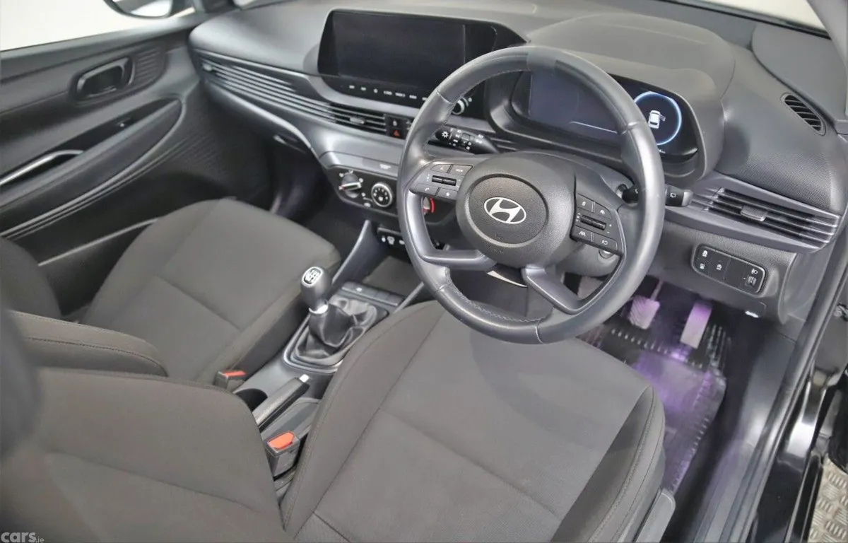 Hyundai i20 Hatchback, Petrol, 2024, Grey