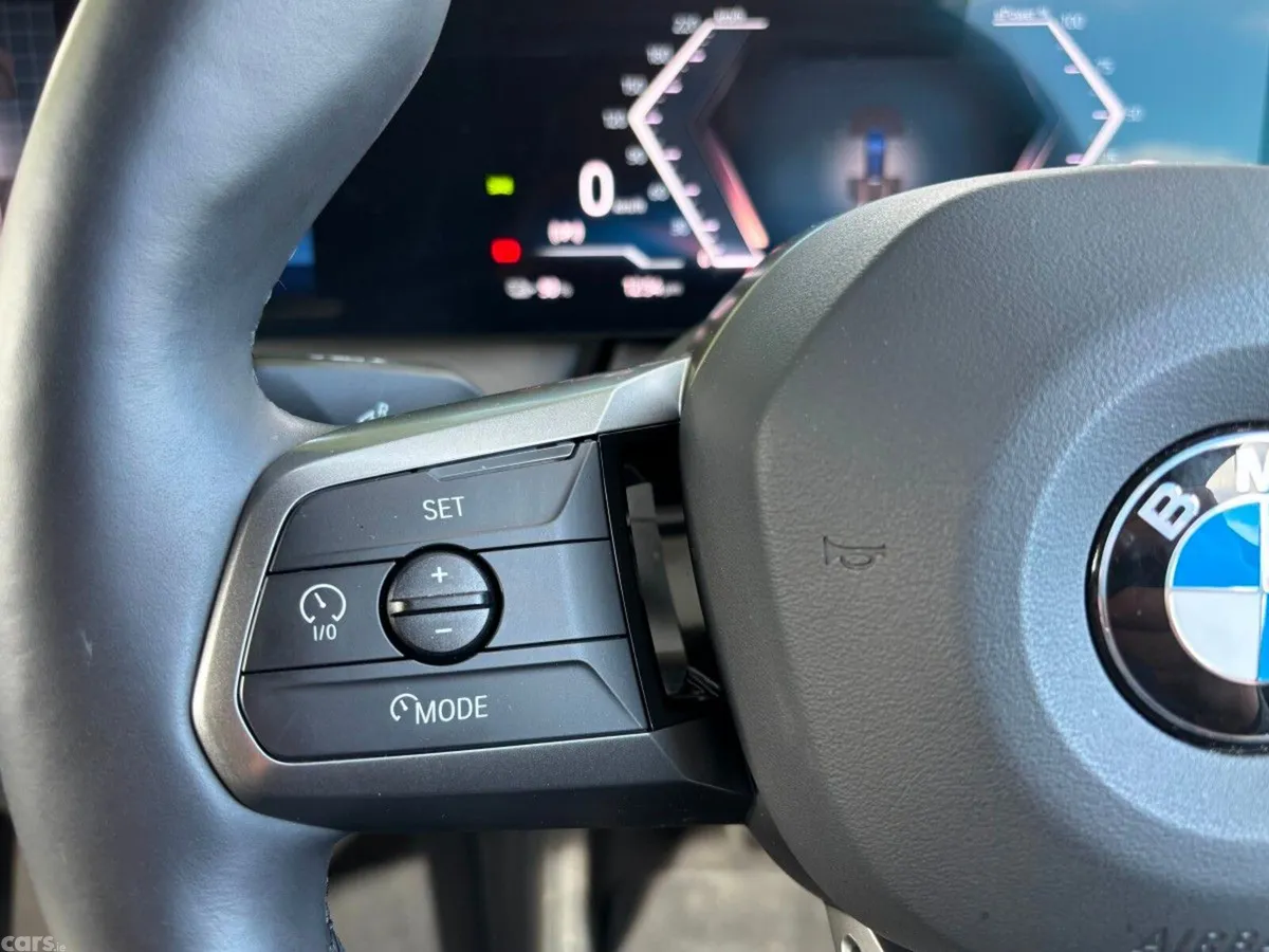 BMW iX SUV, Electric, 2026, Black