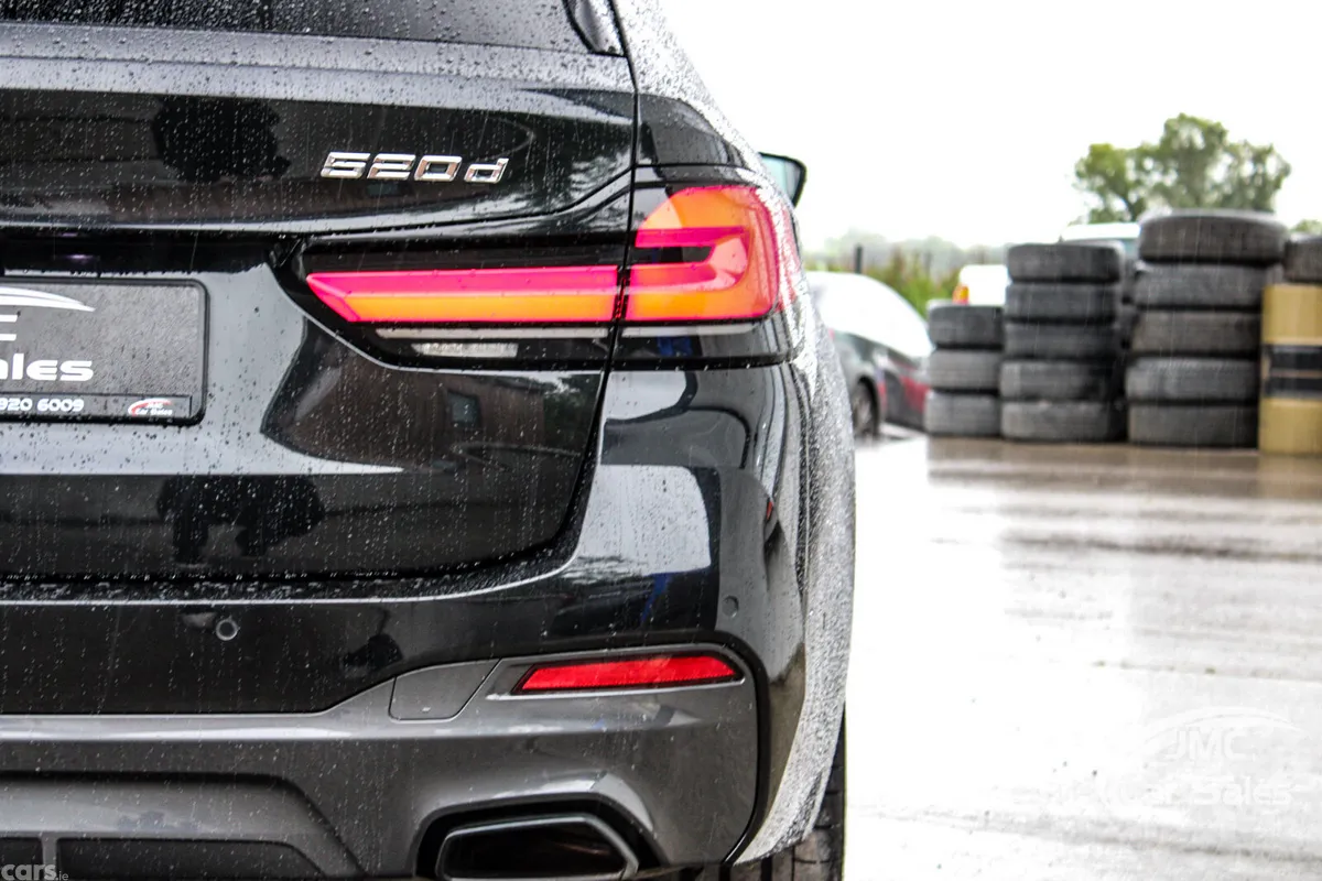 BMW 5-Series Estate, Diesel Hybrid, 2022, Black