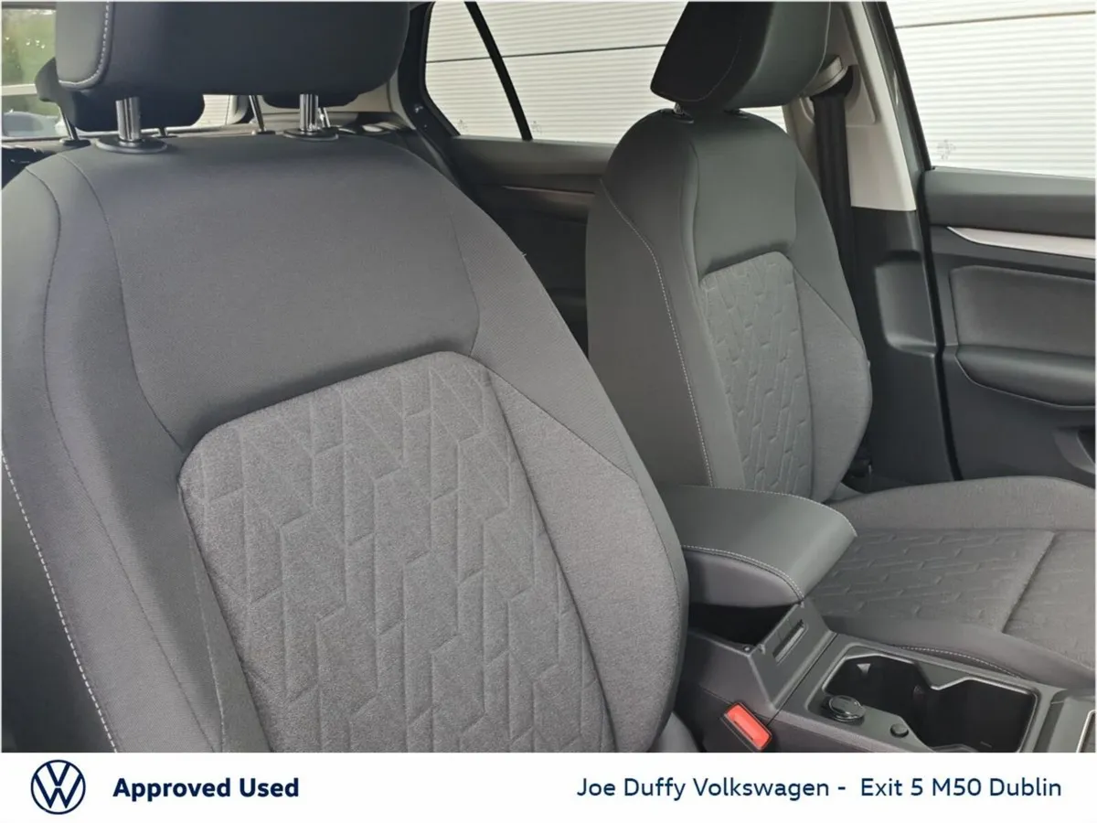Volkswagen Golf Estate, Diesel, 2026, Grey