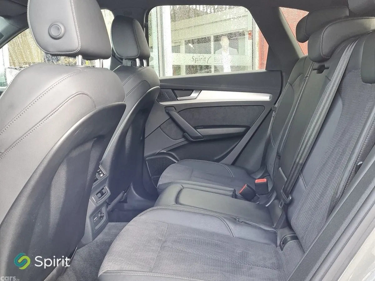 Audi Q5 SUV, Petrol Plug-in Hybrid, 2023, Grey