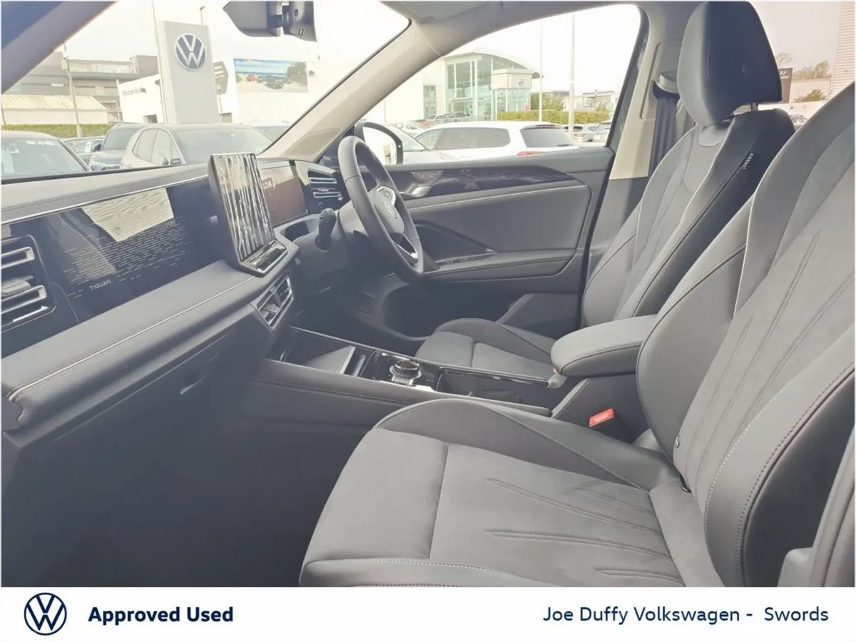 Volkswagen Tiguan SUV, Petrol Plug-in Hybrid, 2026, Grey