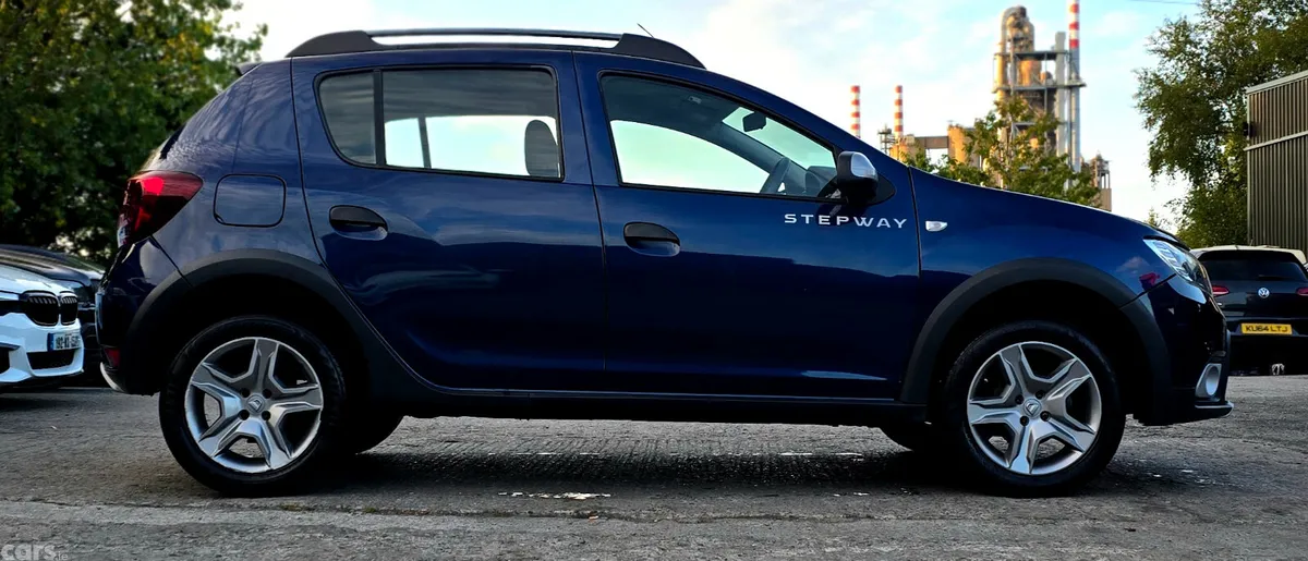 Dacia Sandero Stepway Hatchback, Diesel, 2017, Blue