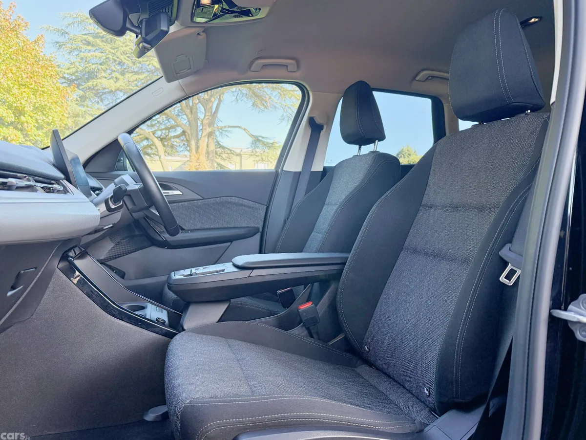 BMW X1 SUV, Petrol Plug-in Hybrid, 2025, Black