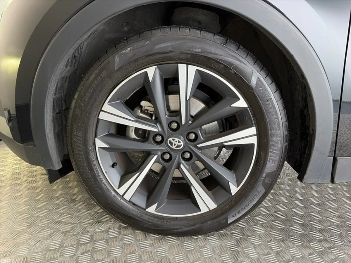 Toyota C-HR SUV, Petrol Hybrid, 2026, Black