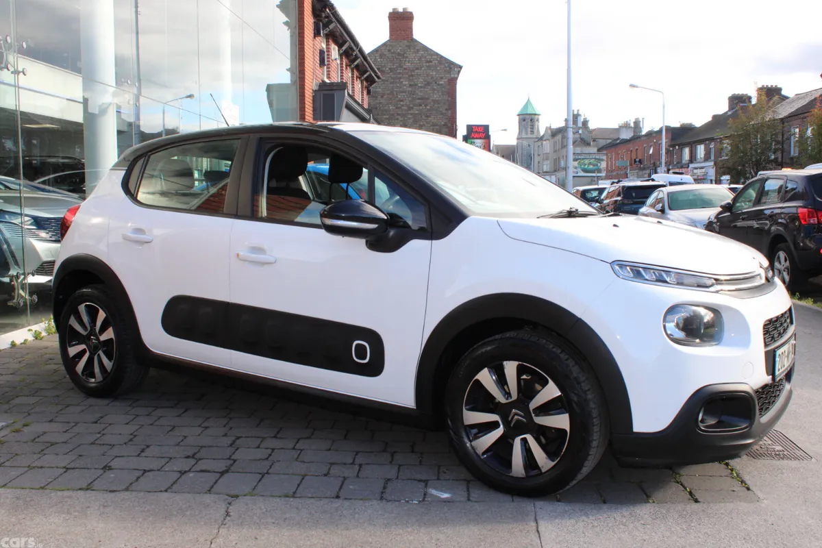 Citroen C3 Hatchback, Petrol, 2020, White