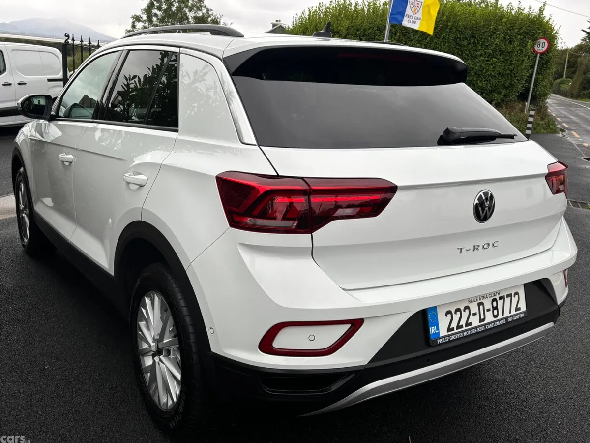 Volkswagen T-Roc SUV, Diesel, 2022, White