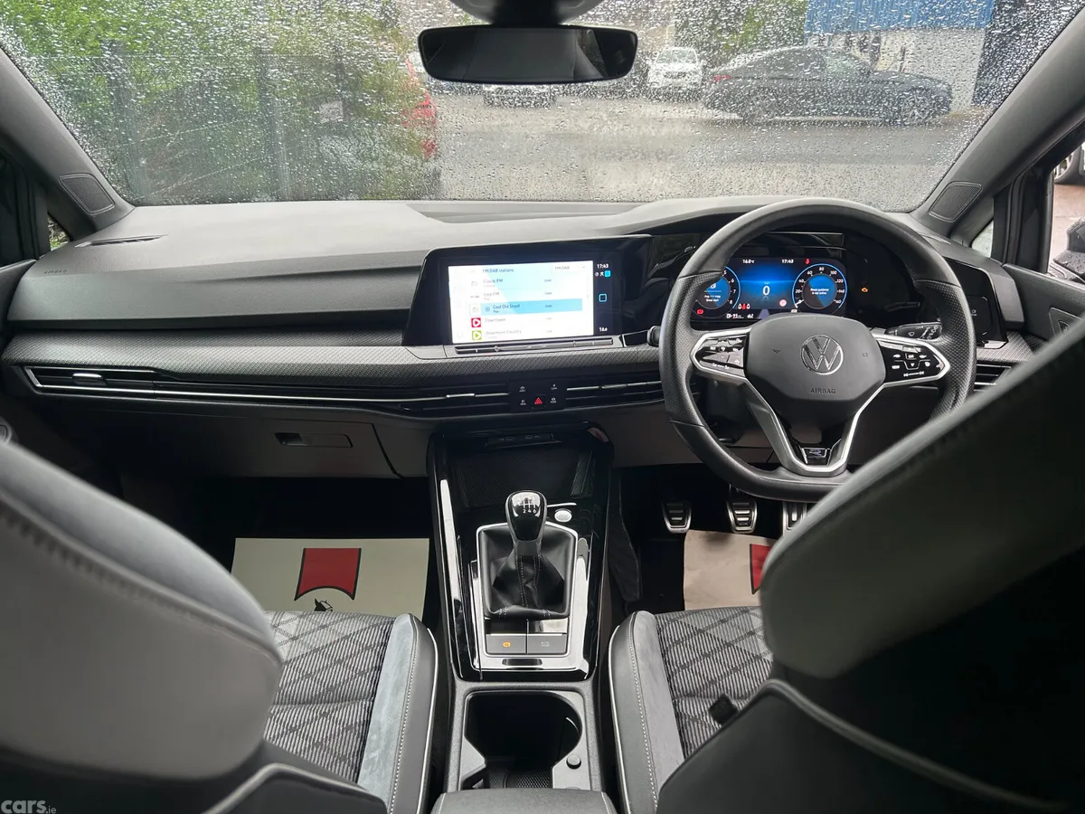Volkswagen Golf Hatchback, Petrol, 2022, Grey