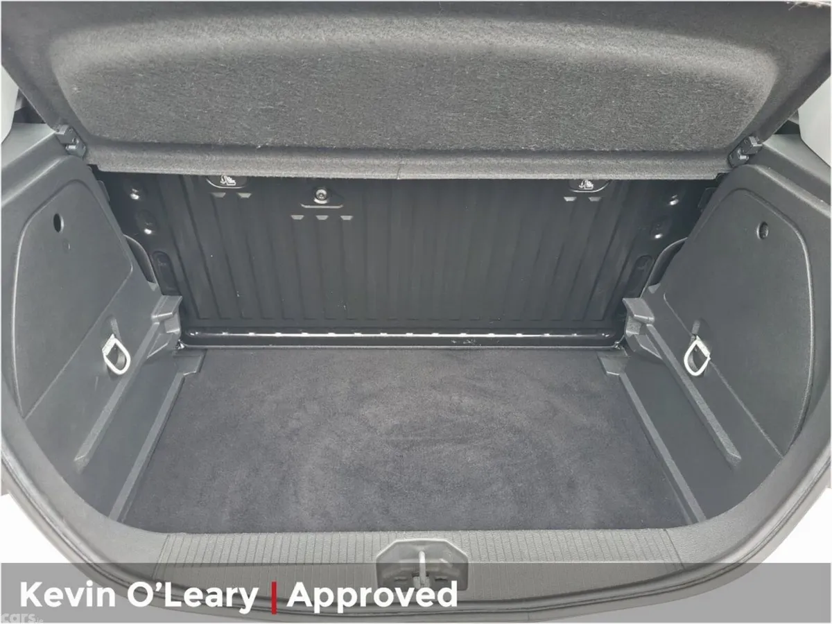 Opel Corsa Hatchback, Petrol, 2018, White