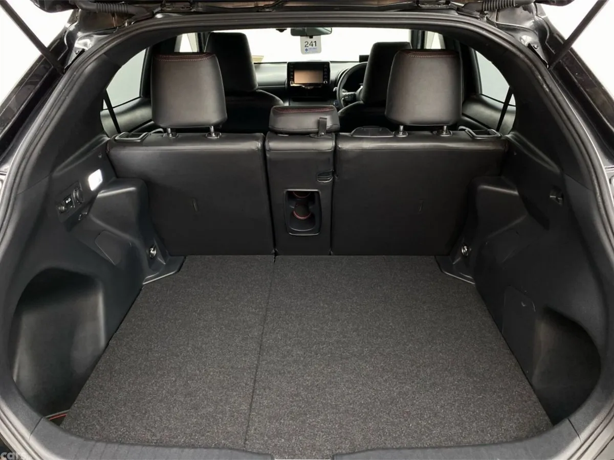 Toyota Yaris Cross SUV, Petrol Hybrid, 2023, Black