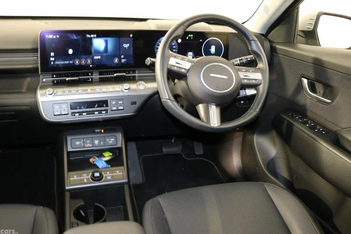 Hyundai KONA MPV, Electric, 2025, Grey