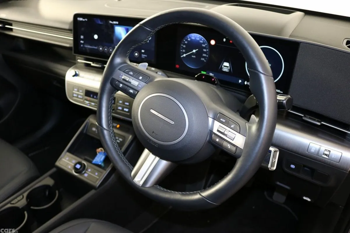 Hyundai KONA MPV, Electric, 2025, Grey