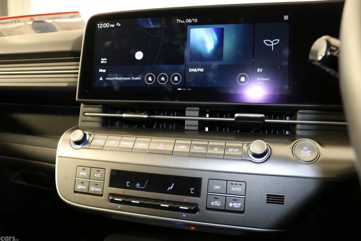 Hyundai KONA MPV, Electric, 2025, Grey