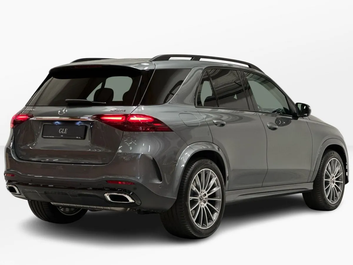 Mercedes-Benz GLE SUV, Petrol Plug-in Hybrid, 2026, Grey