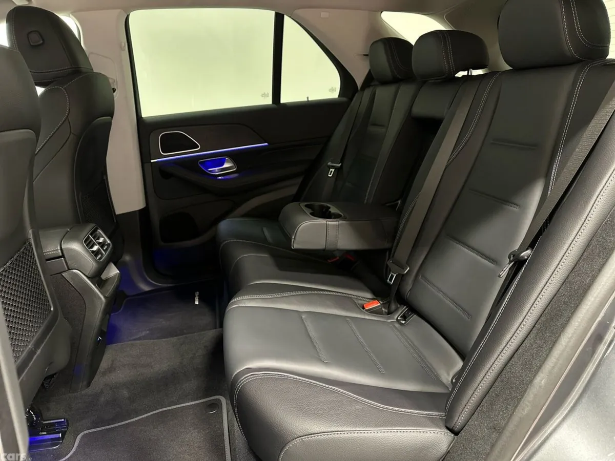 Mercedes-Benz GLE SUV, Petrol Plug-in Hybrid, 2026, Grey