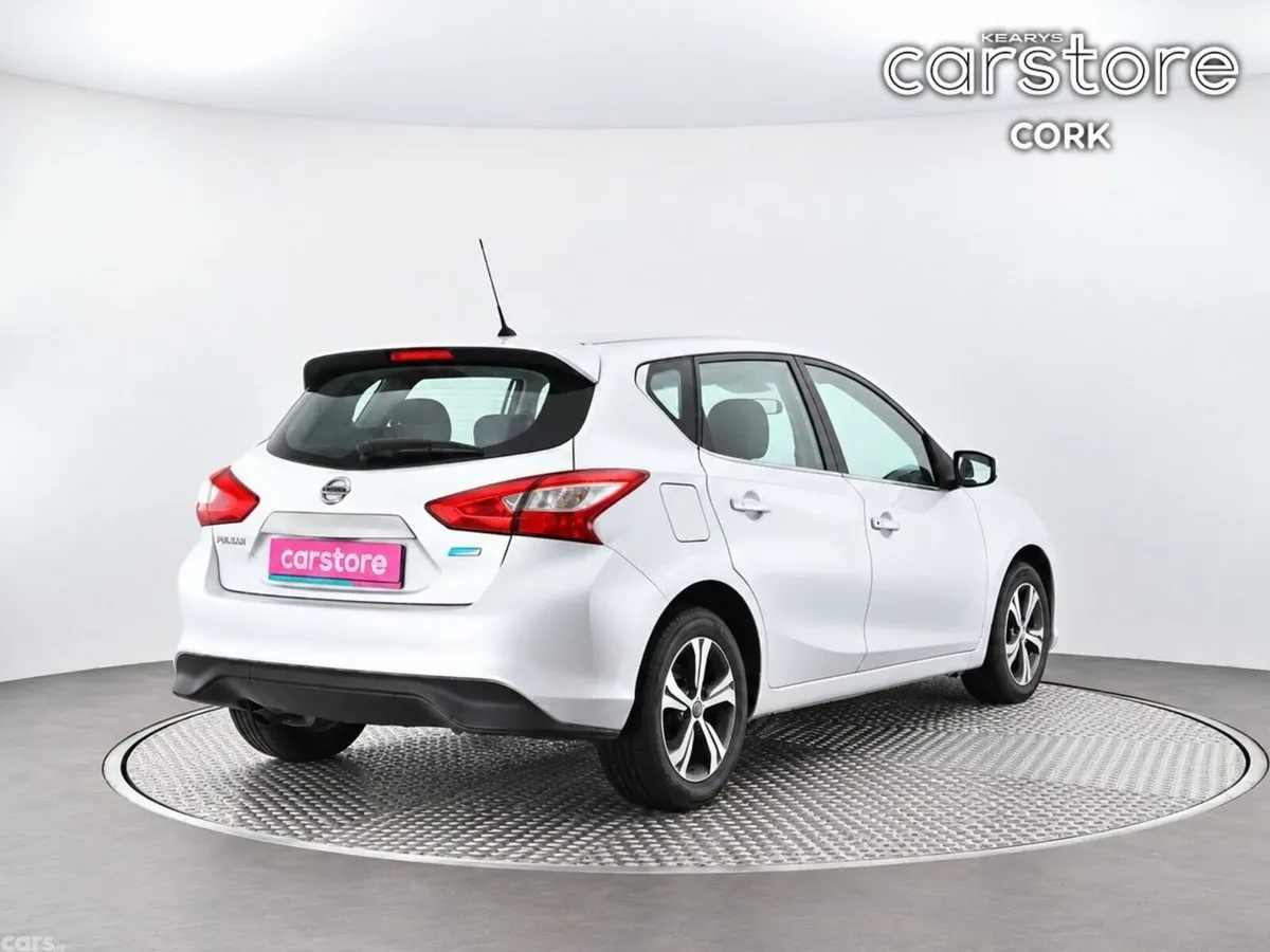 Nissan Pulsar Hatchback, Diesel, 2017, Grey