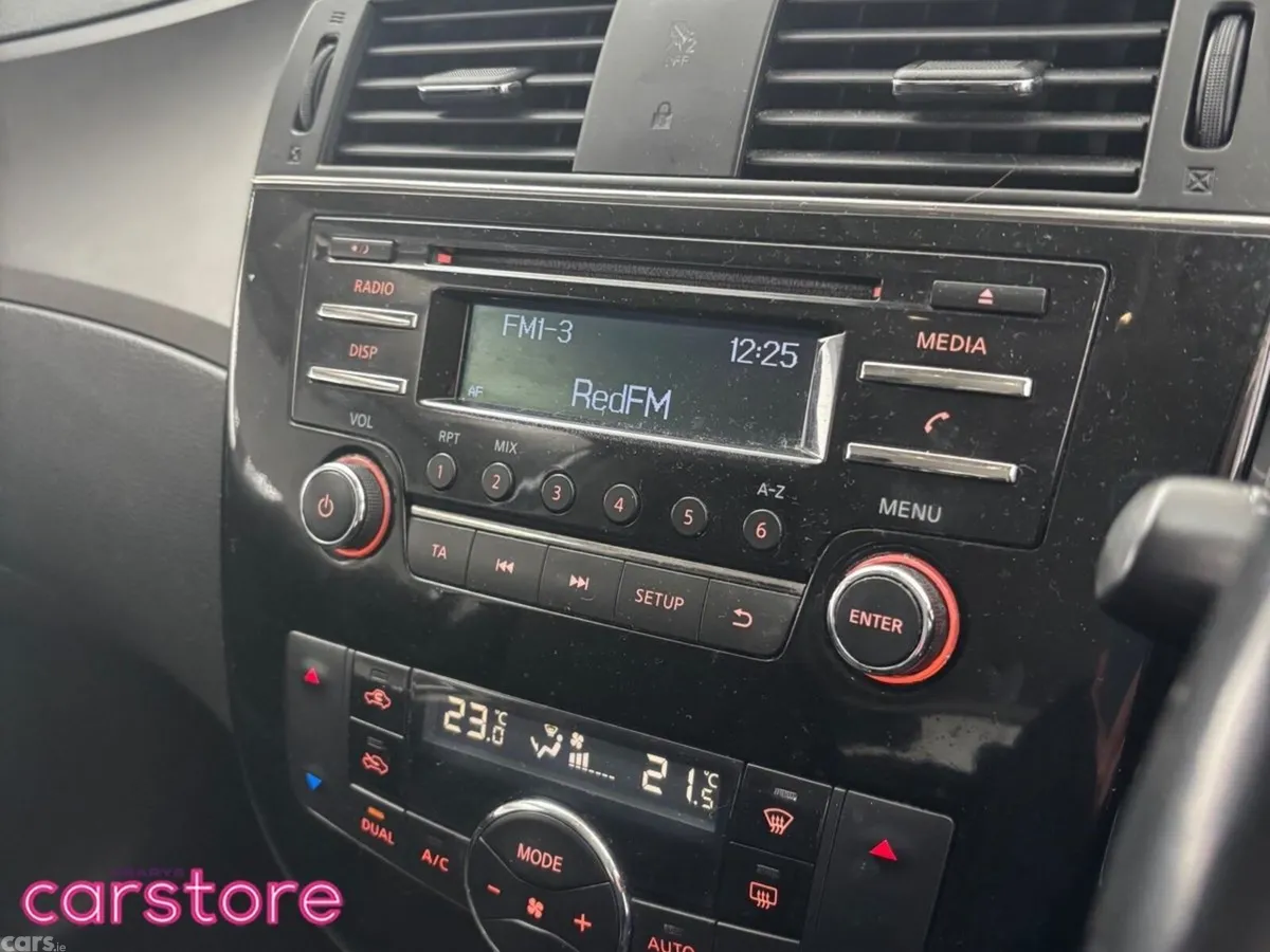 Nissan Pulsar Hatchback, Diesel, 2017, Grey