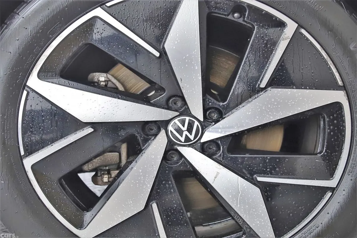 Volkswagen ID.5 MPV, Electric, 2023, Red