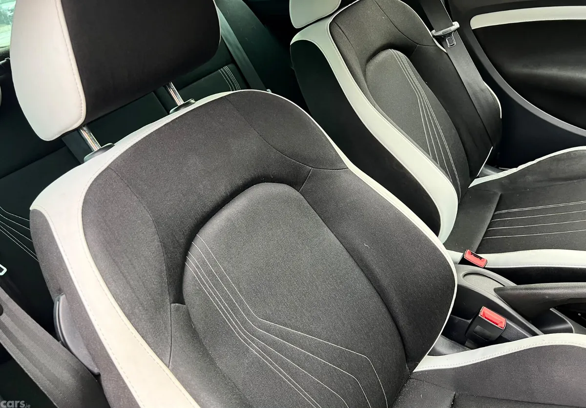 SEAT Ibiza MPV, Petrol, 2014, White