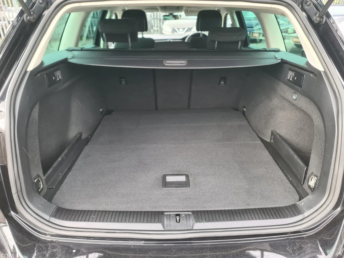Volkswagen Passat Estate, Diesel, 2019, Black