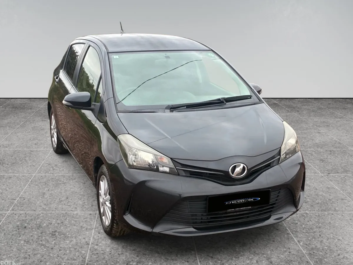 Toyota Vitz Hatchback, Petrol, 2014, Black