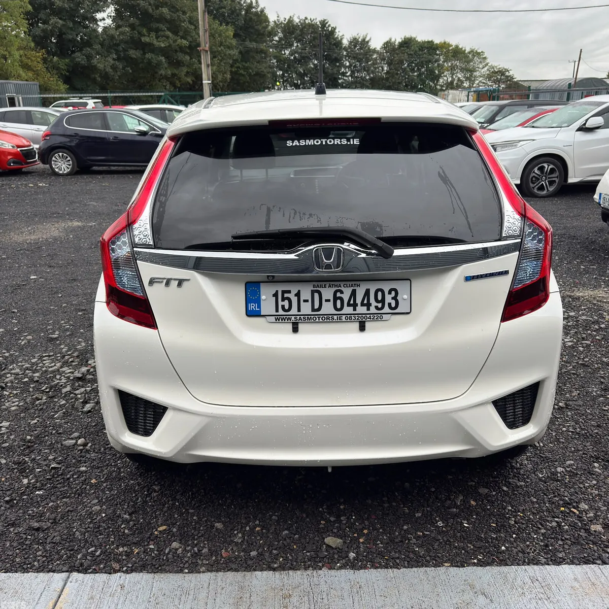 Honda Fit Hatchback, Petrol Hybrid, 2015, White