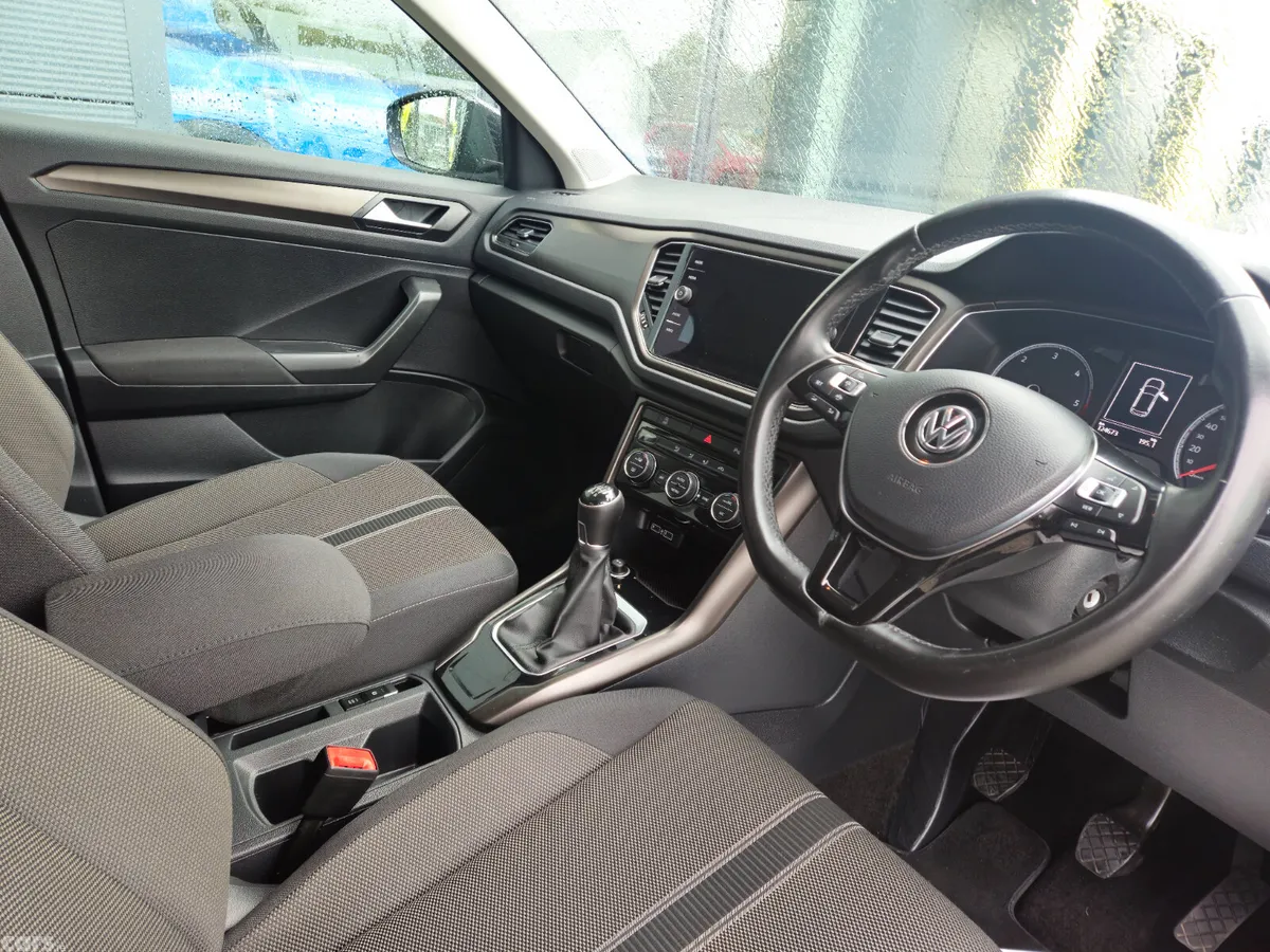 Volkswagen T-Roc SUV, Diesel, 2019, Grey