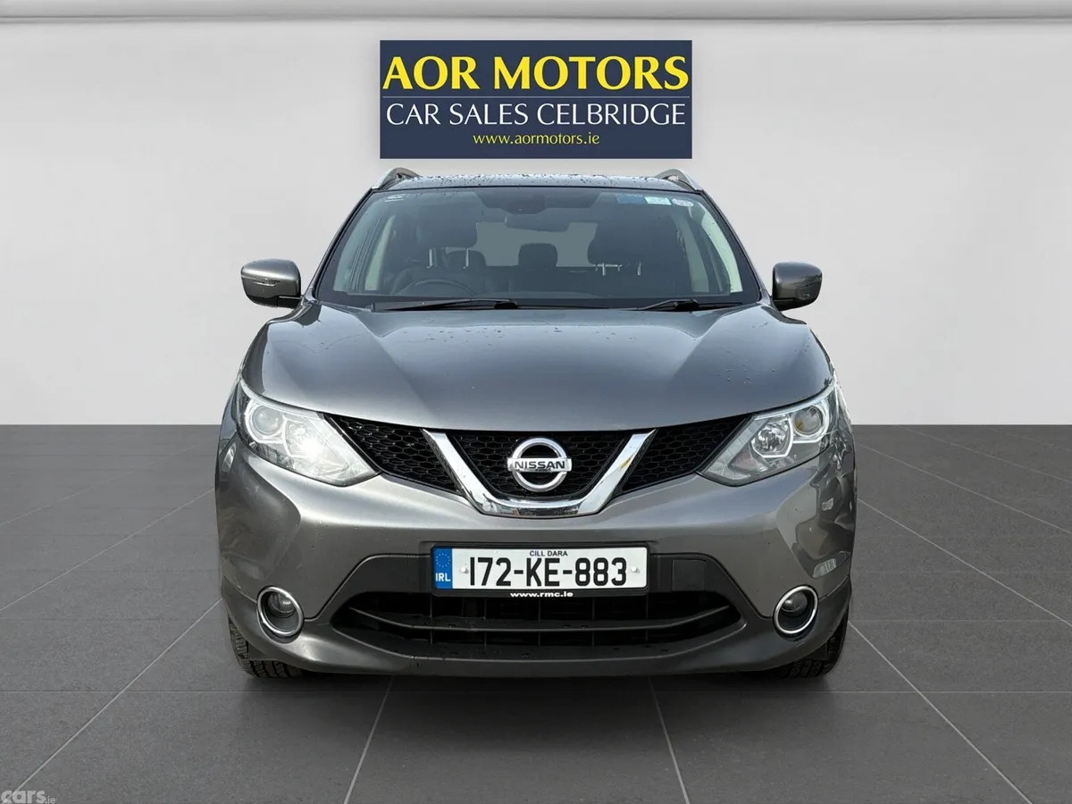 Nissan Qashqai SUV, Diesel, 2017, Grey