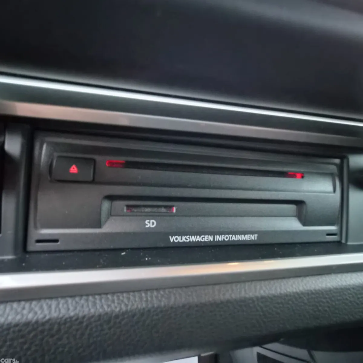 Volkswagen Touran MPV, Petrol, 2016, Black