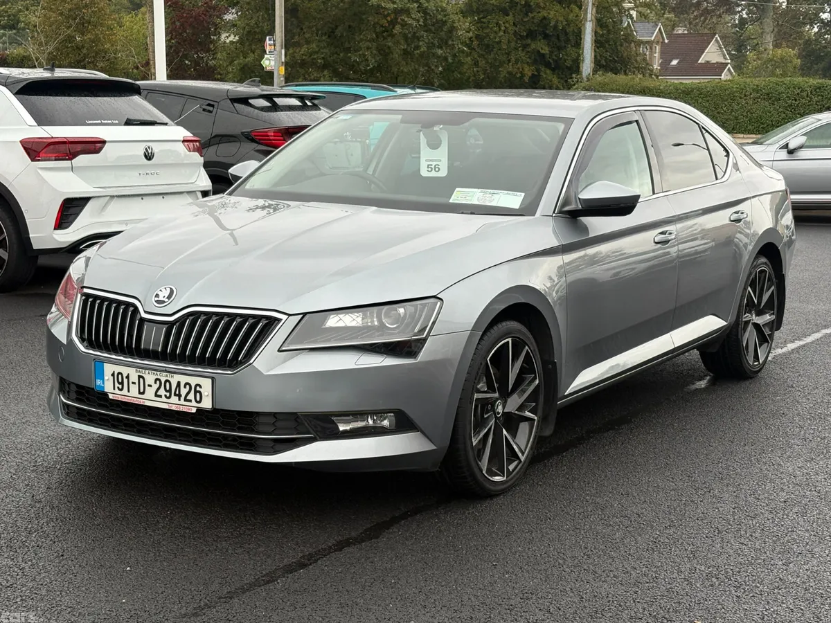Skoda Superb Saloon, Diesel, 2019, Grey