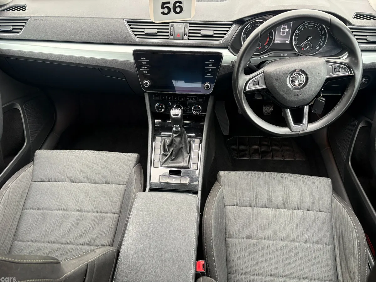 Skoda Superb Saloon, Diesel, 2019, Grey