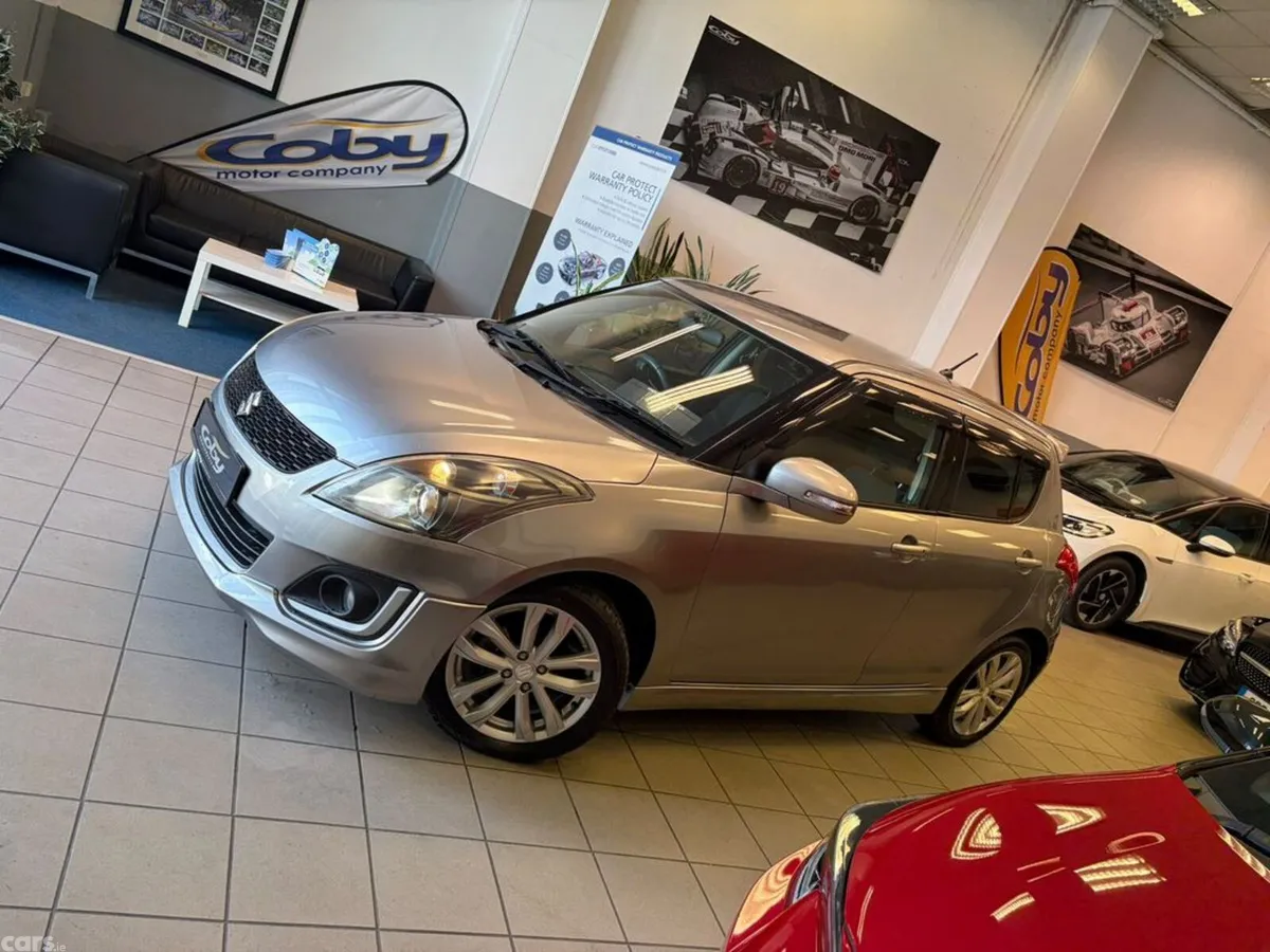 Suzuki Swift Hatchback, Petrol, 2014, Silver