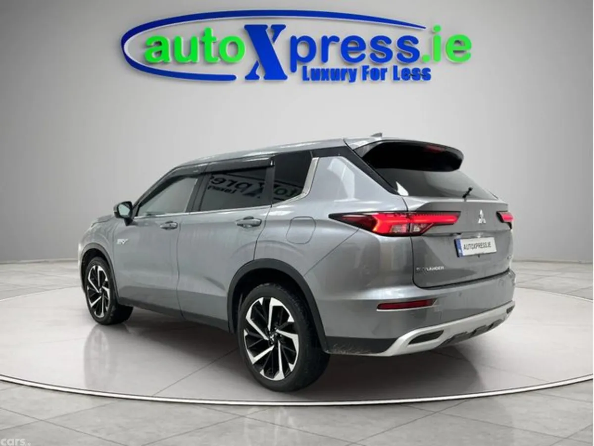 Mitsubishi Outlander SUV, Petrol Plug-in Hybrid, 2022, Grey