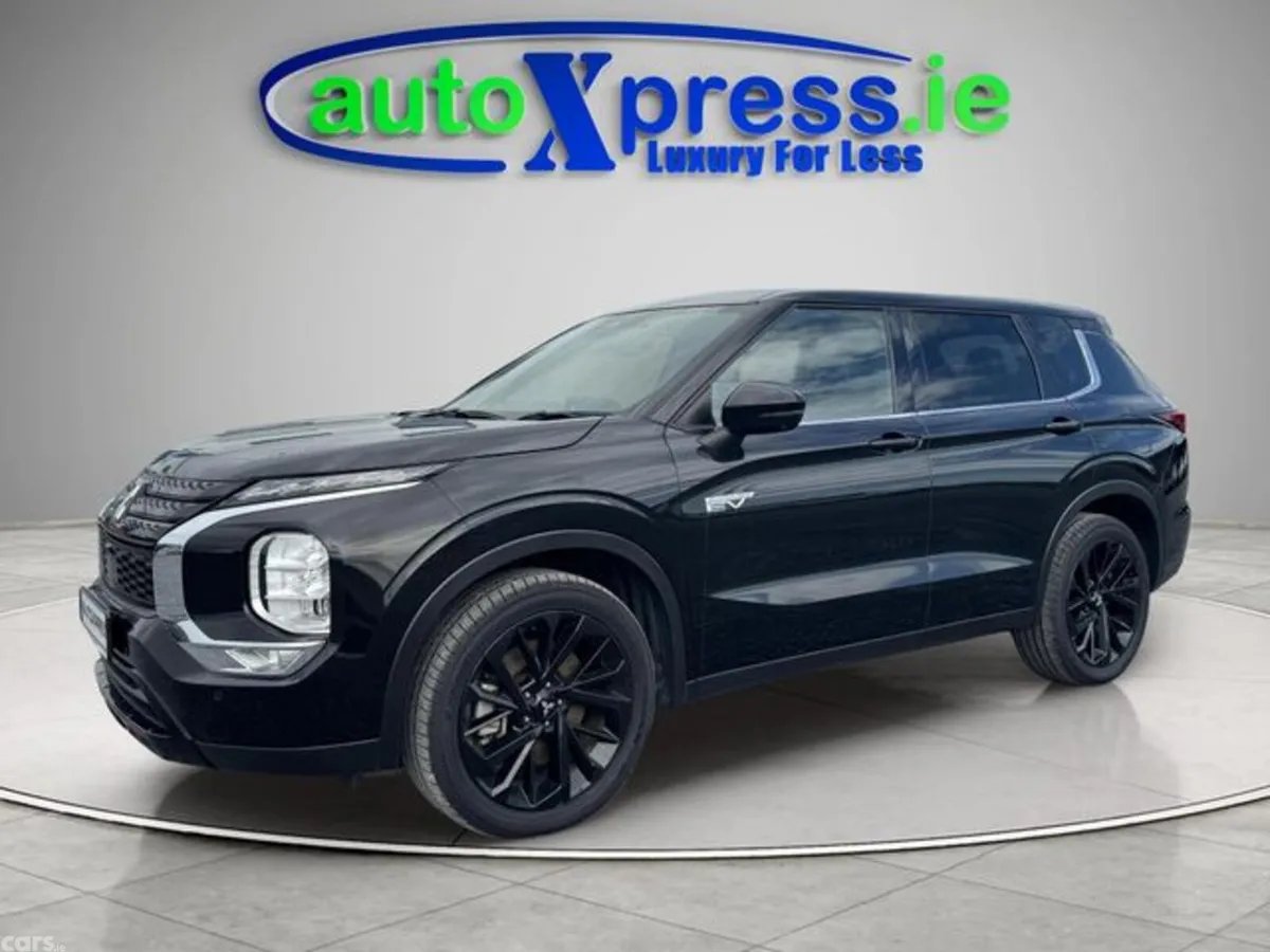 Mitsubishi Outlander SUV, Petrol Plug-in Hybrid, 2023, Black