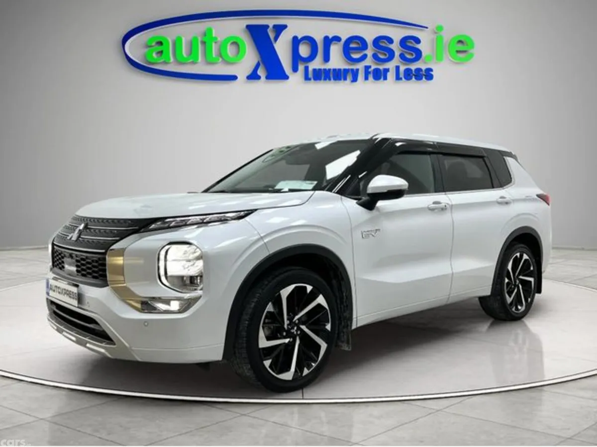 Mitsubishi Outlander SUV, Petrol Plug-in Hybrid, 2023, White