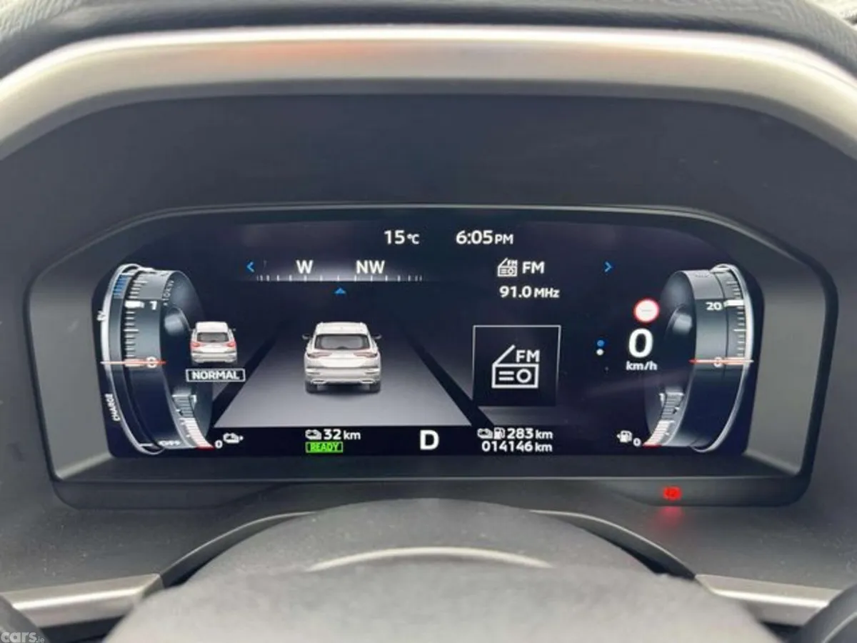 Mitsubishi Outlander SUV, Petrol Plug-in Hybrid, 2022, White