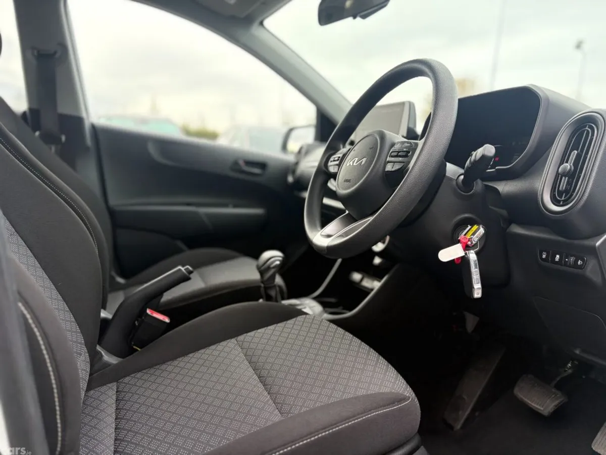 Kia Picanto Hatchback, Petrol, 2026, White