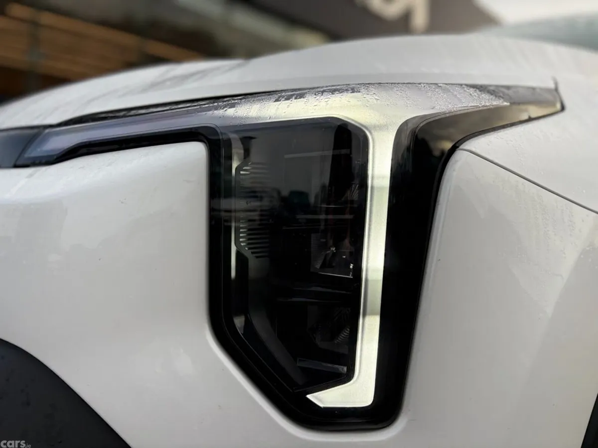 Kia Stonic Hatchback, Petrol Hybrid, 2026, White