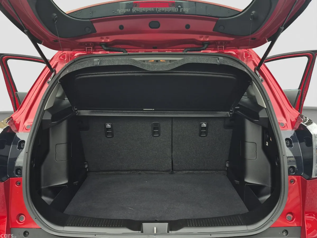 Suzuki SX4 S-Cross Hatchback, Petrol, 2023, Red