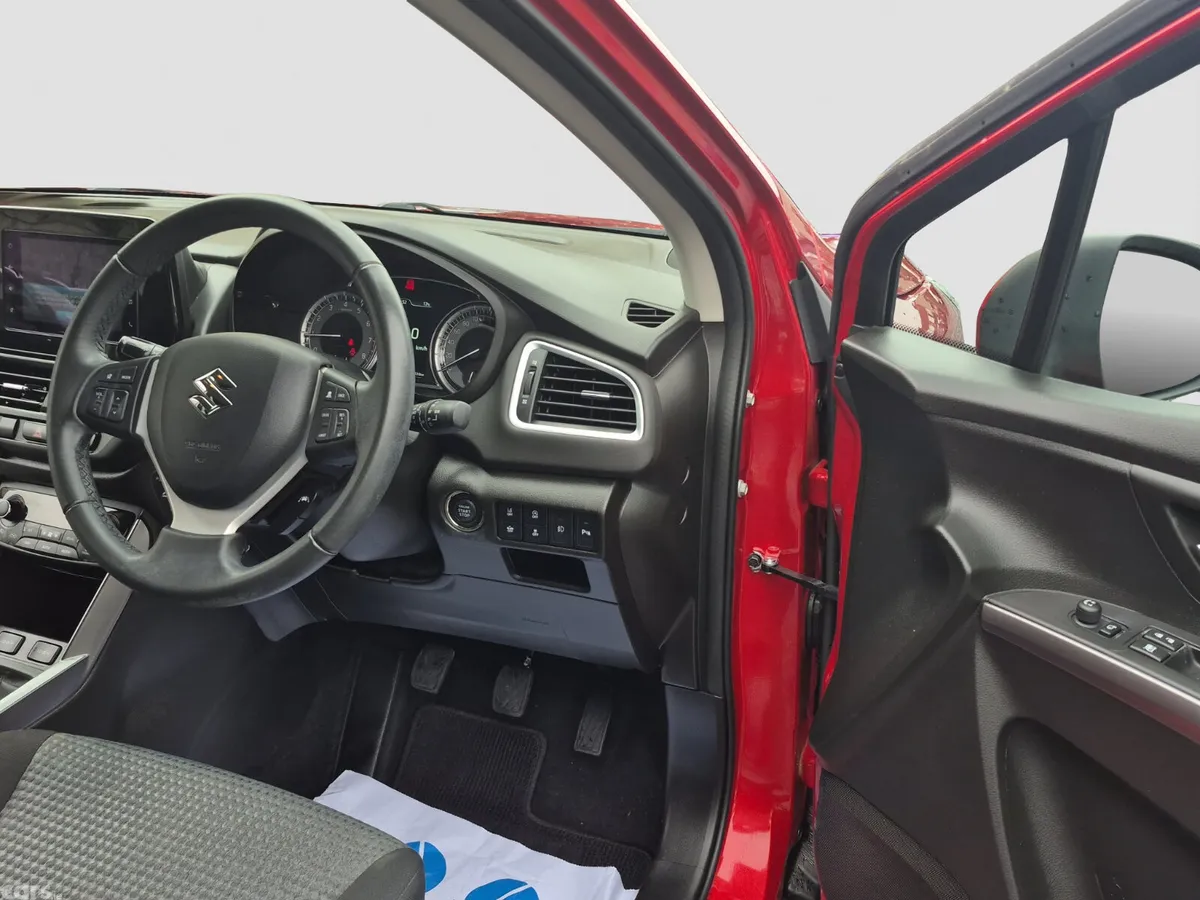 Suzuki SX4 S-Cross Hatchback, Petrol, 2023, Red